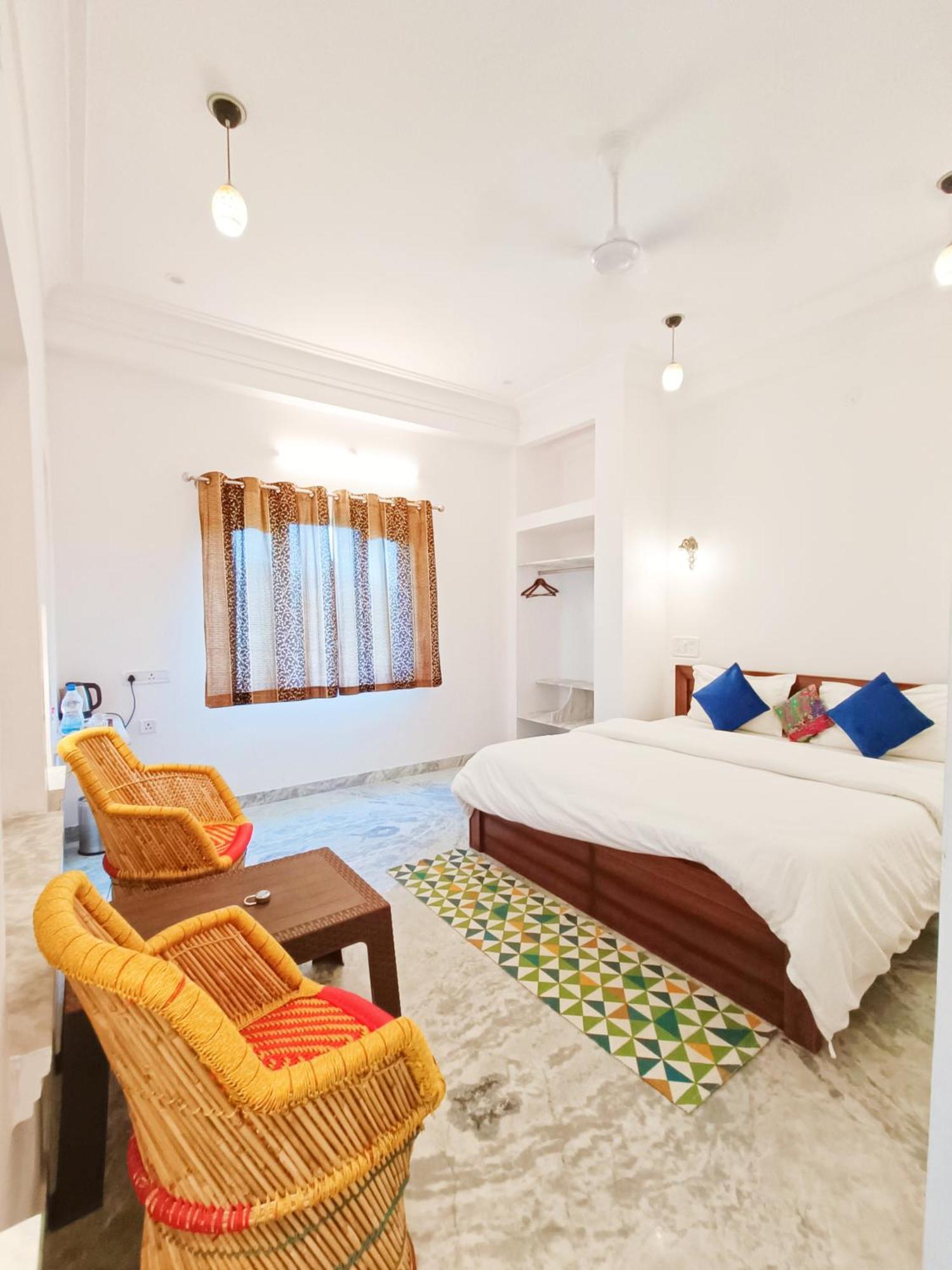 Hotel Prakash Ji'S Haveli -Luxurious Lakeside Retreat- Udaipur Habitación foto